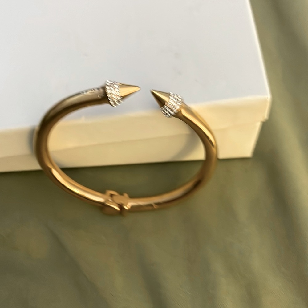 Vita Fede open hinge bracelet